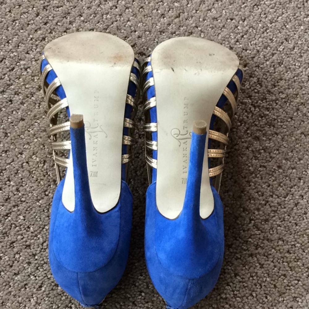 Ivanka Trump Claudine Blue 4.5” Stilettos 7.5M - Picture 6 of 7